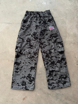 Pixel Camo Pants – Zip Pockets - Entreedom Apparels